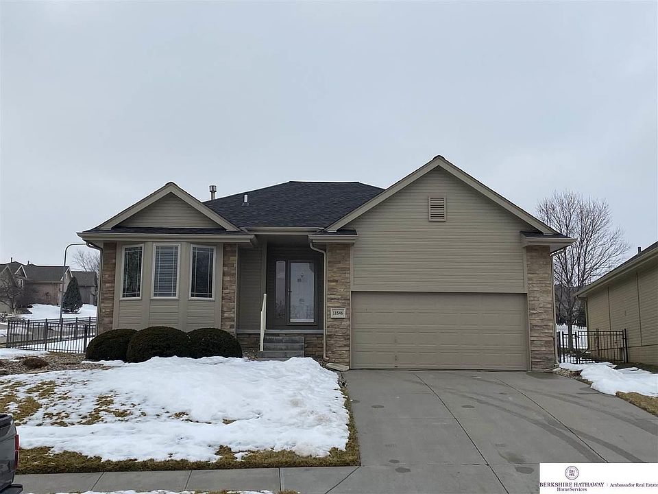 1st image of 11546 Lakeview Dr