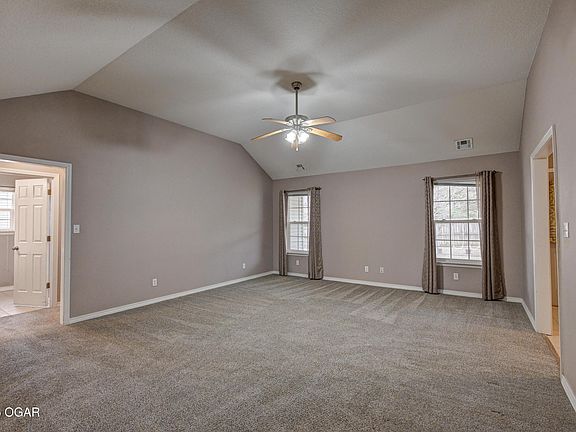 4th image of 105 N Diane Ct