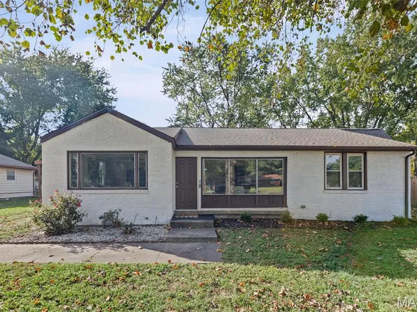 18 Elvira Dr, Fairview Heights, IL 62208