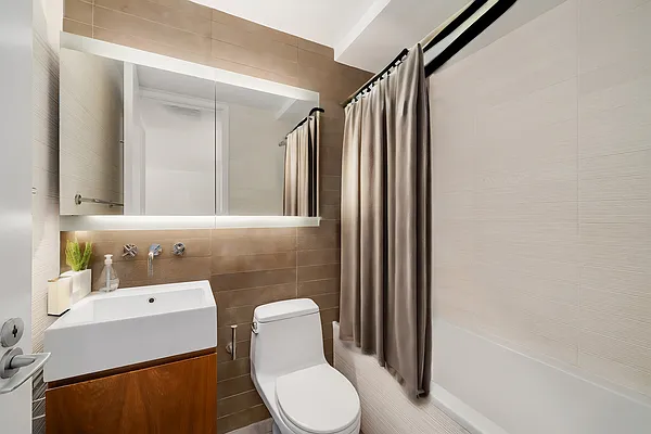 Rented by NestApple, Inc. | media 14