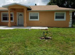 1921 40th Ter SW, Naples, FL 34116