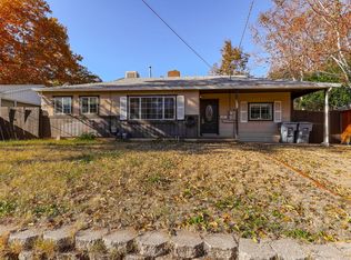 1210 C St, Redding, CA 96002