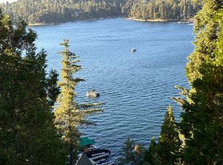 28852 Cedar Dr, Lake Arrowhead, CA 92352
