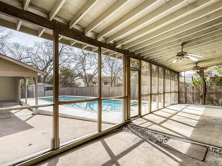 6601 Skycrest Dr — Photo 28