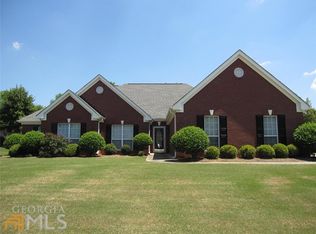 115 SE Shadow Lake Dr, Conyers, GA
