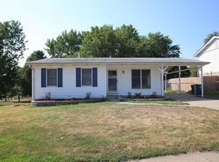 4911 Spring Forest Ln, Hazelwood, MO 63042