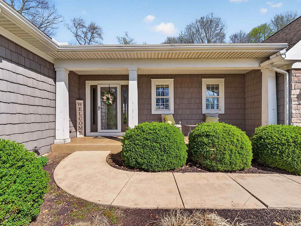 67483 Kensington Dr, Goshen, IN 46526 | Zillow