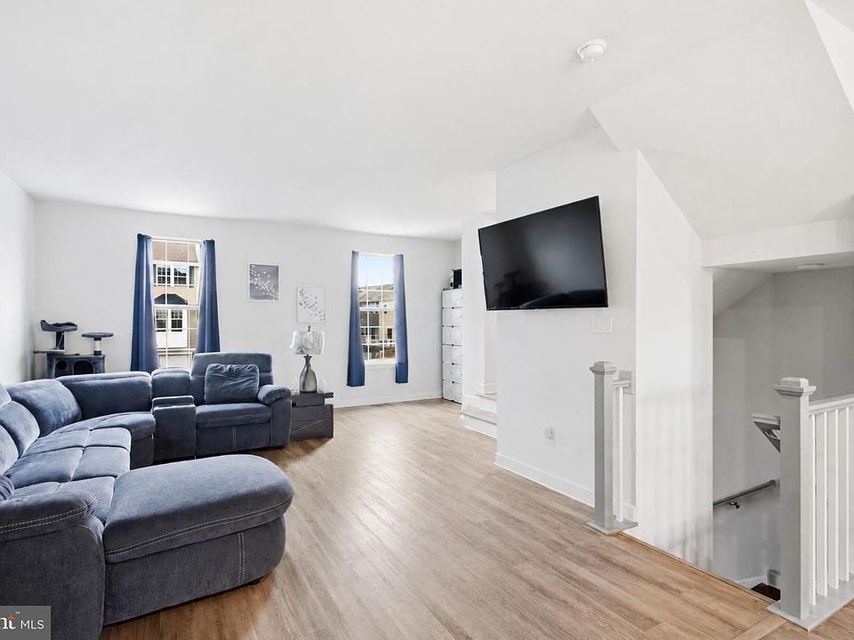 1st image of 108 Freedom Way