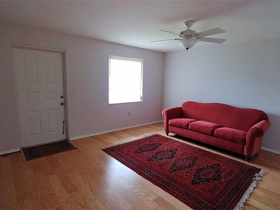 2nd image of 45 Lanai Ct #45