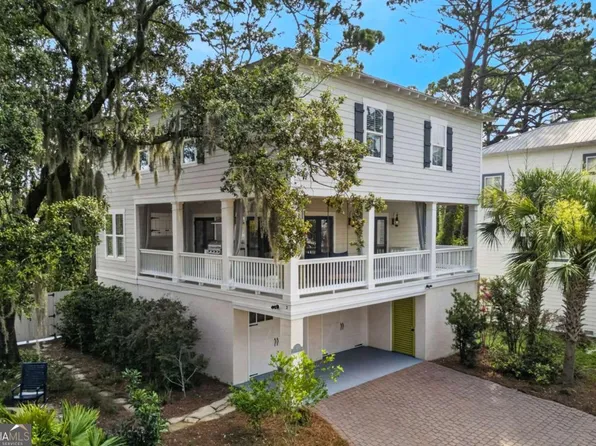 2 White Oak Ln, Tybee Island, GA 31328