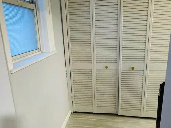 9 Corso Court image 7 of 19