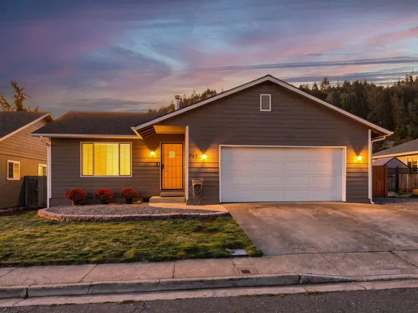 450 Moreland Ave, Drain, OR 97435