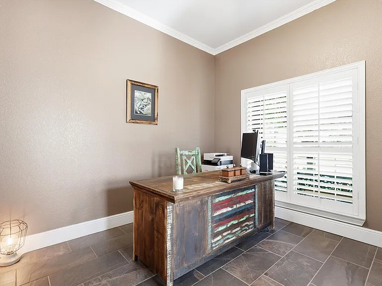 Study or 5th Bedroom