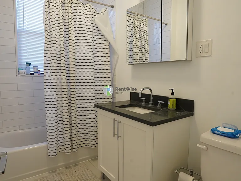 1292 Commonwealth Ave #22 — Photo 24