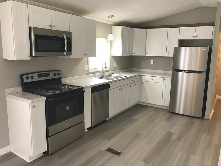 295 E Wright St #C1 — Photo 1