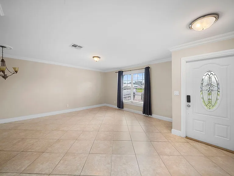 3402 Santa Barbara Blvd — Photo 5