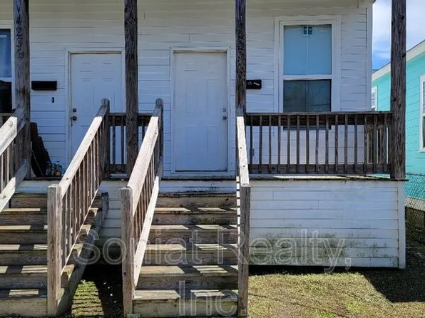 4235 Hollygrove St, New Orleans, LA 70118