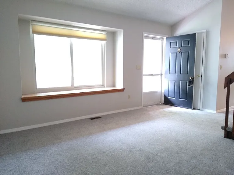 351 S Jefferson Ave — Photo 3