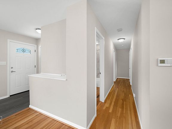 5th image of 6531 Briargate Dr