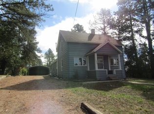 1230 Pine St, Upton, WY 82730