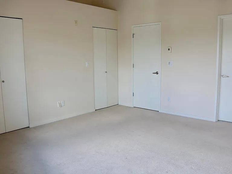 15175 NE 81st Way #104 — Photo 11