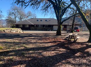 8670 Feliz Creek Dr, Ukiah, CA 95482