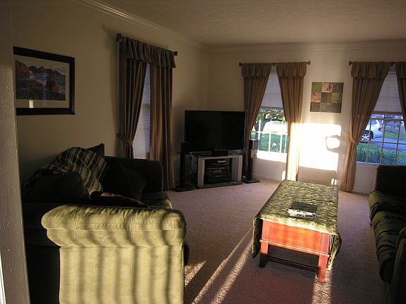 4th image of 107 Mill Stone Cir
