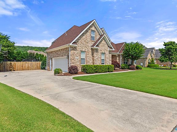 4th image of 6802 Cove Meadow Dr SE