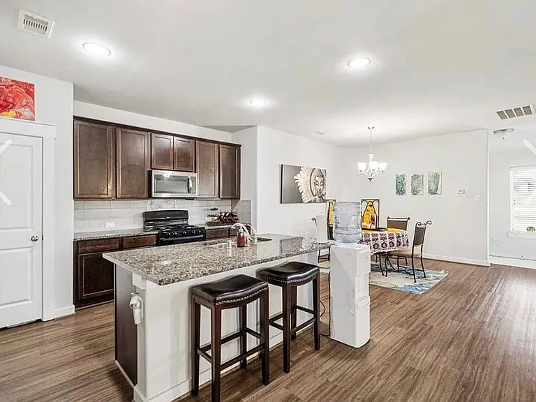 15419 Royce Holly Dr — Photo 4