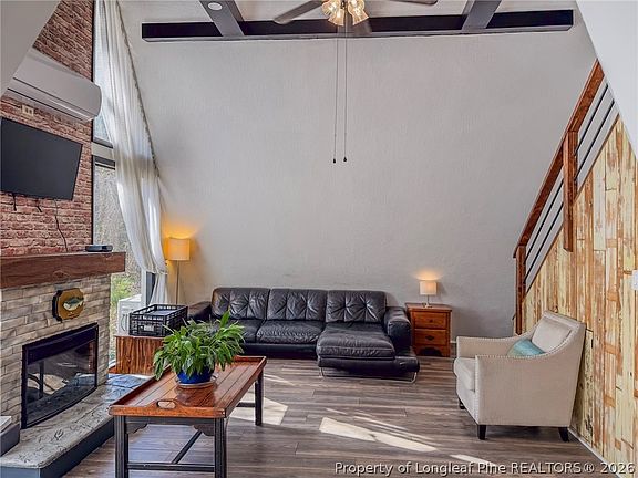 4th image of 616 Deep Branch Rd