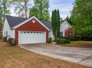1237 Mystic Dr, Loganville, GA 30052