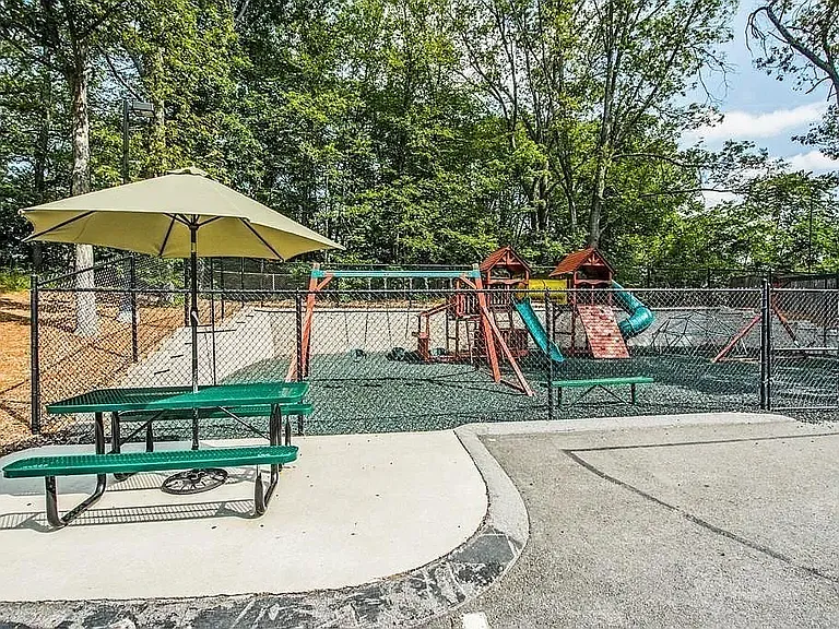 50 Shrewsbury Green Dr #A — Photo 8