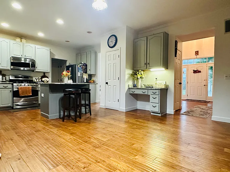 5273 Ivy Hill Dr — Photo 11