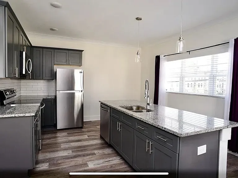 2008 Ocean Dr NW — Photo 7