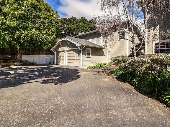 4th image of 2110 De La Vina St Unit 10