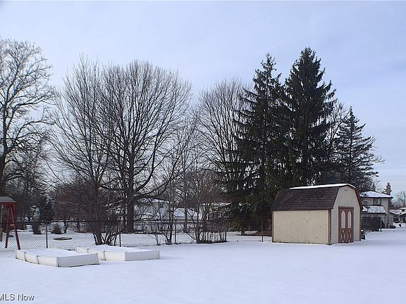 4th image of 4693 Wolff Dr