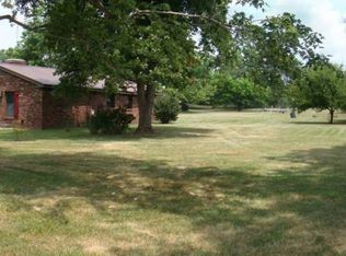 4220 Clifford Rives Rd, Union City, TN 38261