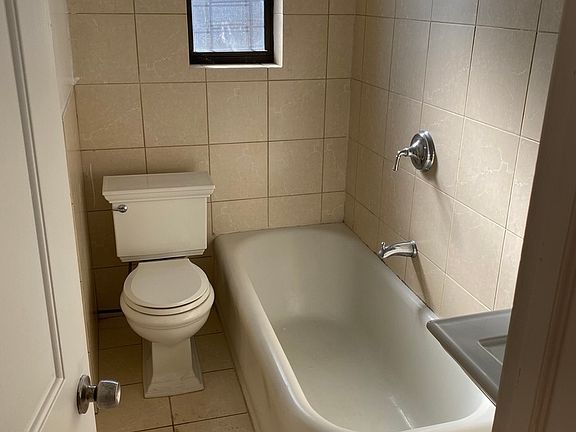 4th image of 29-08 31st Ave #4E