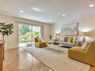 300 N Civic Dr APT 204, Walnut Creek, CA 94596