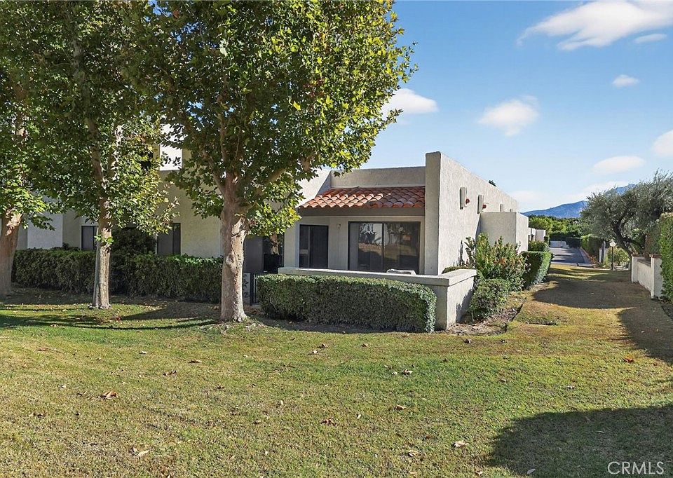 1st image of 610 Violeta Dr