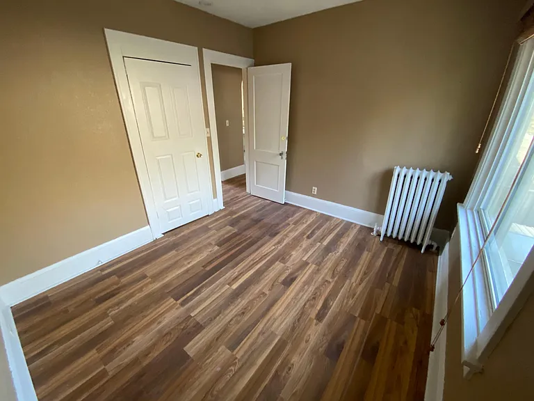 1703 Morgan Ave N — Photo 15