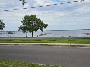 514 River Rd, Orange Park, FL 32073