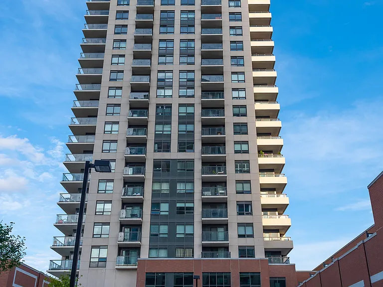 1410 Dupont St #315 — Photo 24