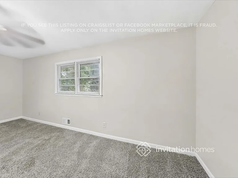 624 Princess Cir — Photo 9