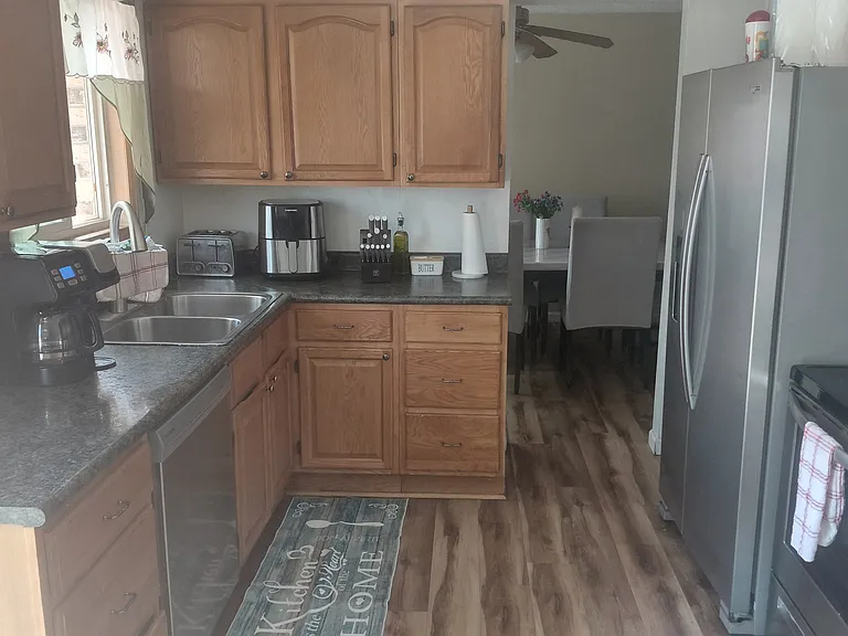 3004 S Cathay Cir — Photo 16