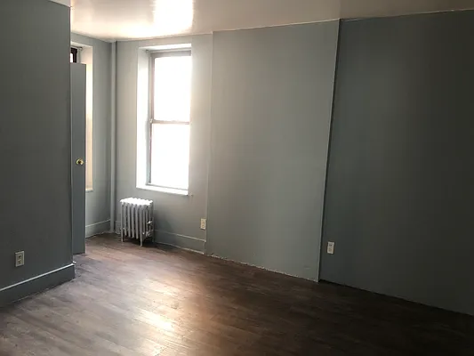 Rented by Compass | media 4