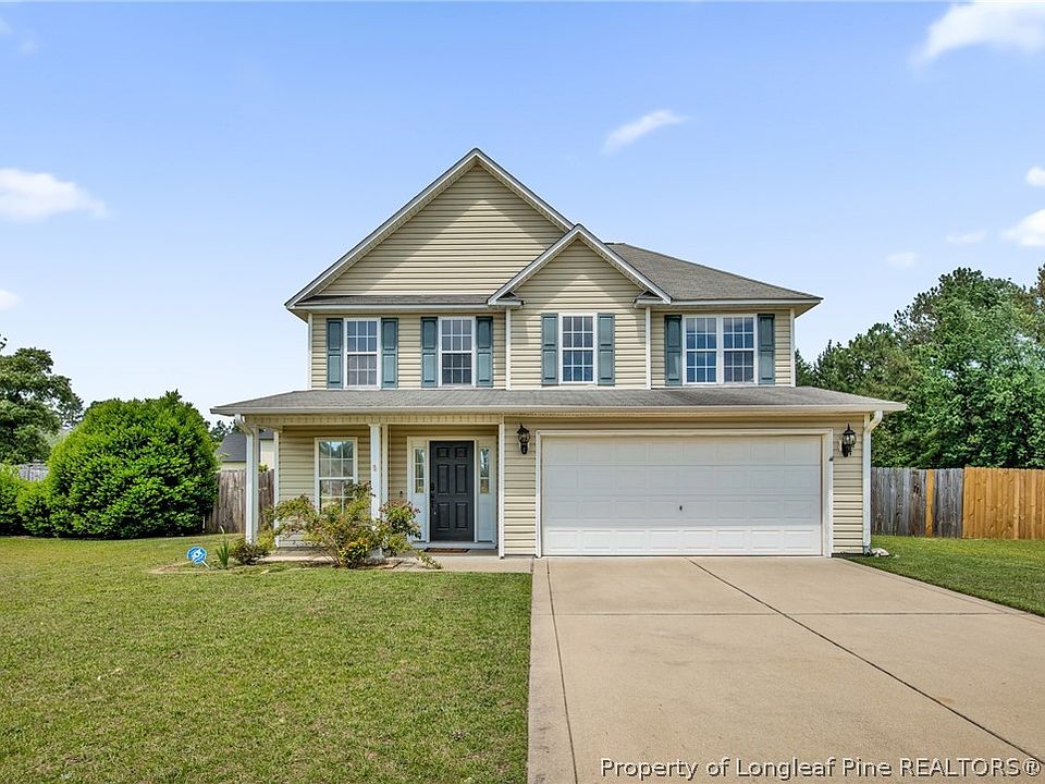 1st image of 225 Valley Oak Dr