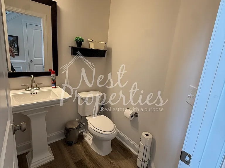 263 River Front Dr — Photo 3