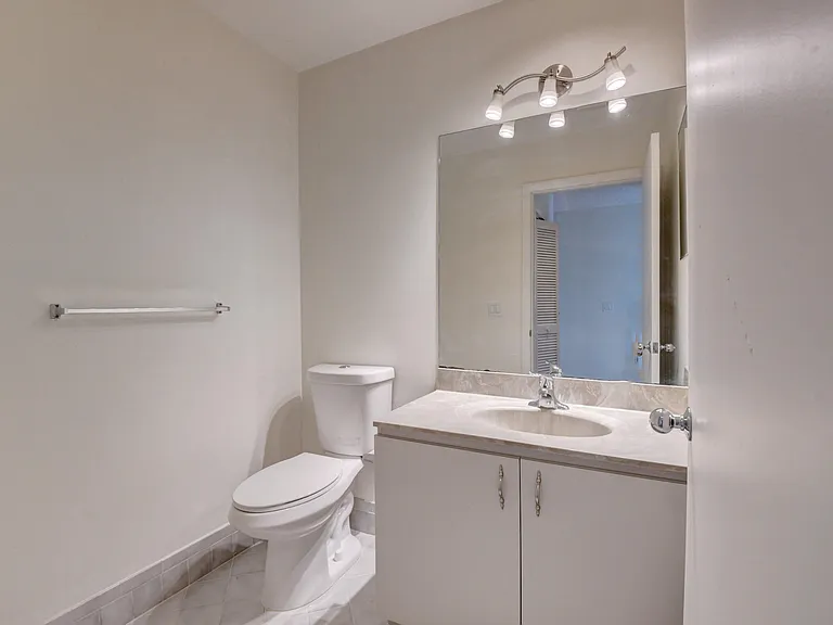 8644 Eagle Run Dr #18 — Photo 24