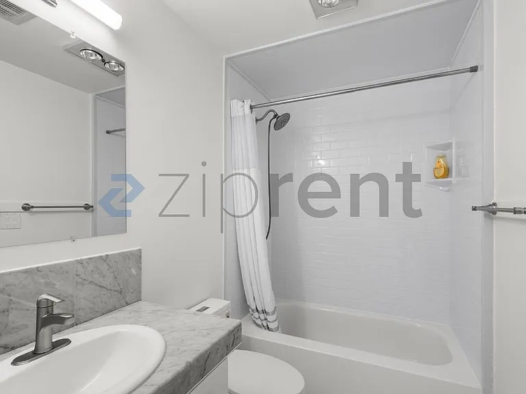 2501 Canterbury Ln E #222 — Photo 9